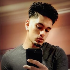 Meet your Posher, Christopher